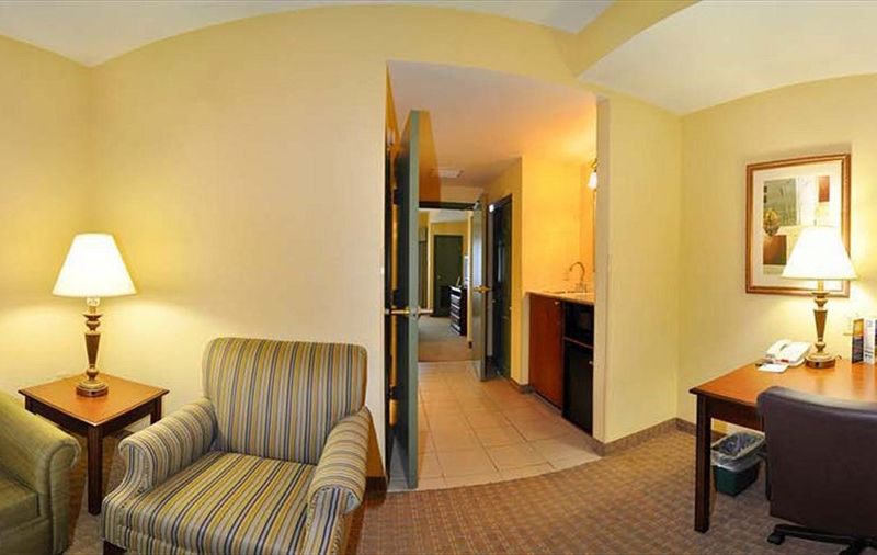 Hotel Photo 9