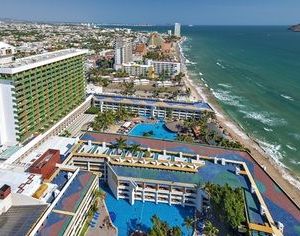 El Cid Castilla Beach Mazatlan Mexico