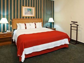Фото отеля Holiday Inn Hotel & Suites Chihuahua, an IHG Hotel