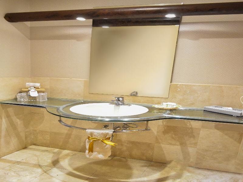 صورة الفندق 8