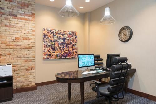 Hotel Photo 11
