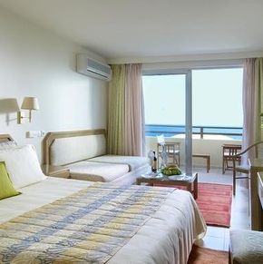 NearBy Hotel