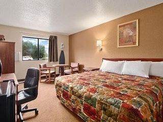 Hotel pic Super 8 by Wyndham Richmond Airport VA