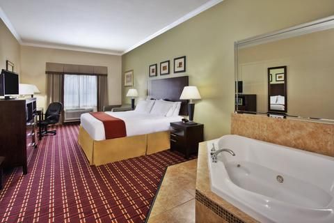 Photo of Holiday Inn Express Sealy, an IHG Hotel