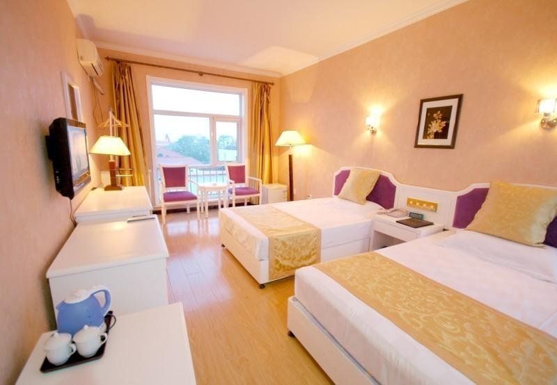 Hotel Photo 9