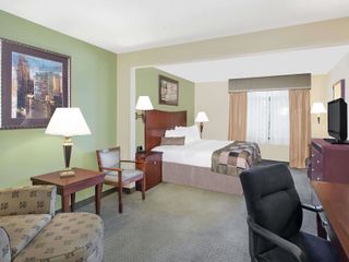 Hotel pic Wingate by Wyndham Lafayette Airport
