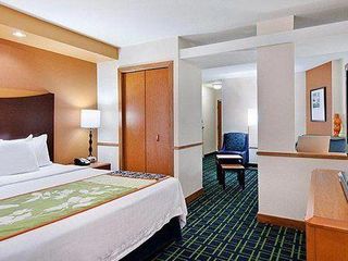 Hotel pic Fairfield Inn & Suites Lake City