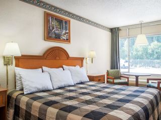 Hotel pic Days Inn by Wyndham Lake City I-75