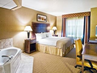 Фото отеля Holiday Inn Express Hotel & Suites Lake Placid, an IHG Hotel