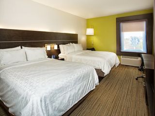 Фото отеля Holiday Inn Express Hotel & Suites Port Charlotte, an IHG Hotel