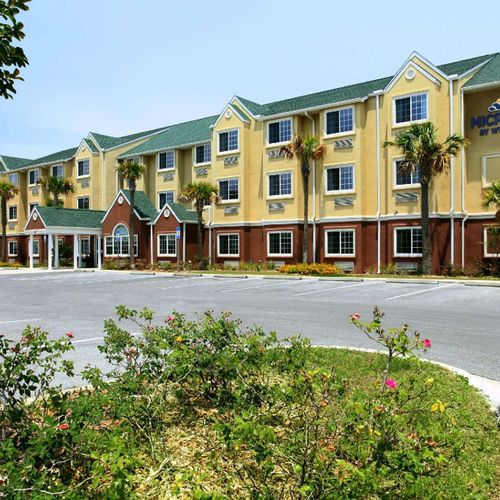 Photo of Microtel Inn & Suites by Wyndham Panama City