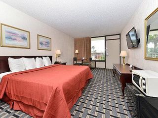 Hotel pic Magnuson Grand Sebring North