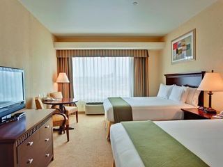 Фото отеля Holiday Inn Express Hotel & Suites Beaumont - Oak Valley, an IHG Hotel