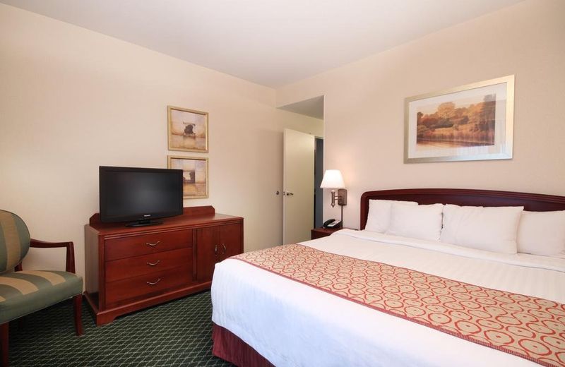 Courtyard by Marriott Roseville Galleria Mall/Creekside Ridge Drive