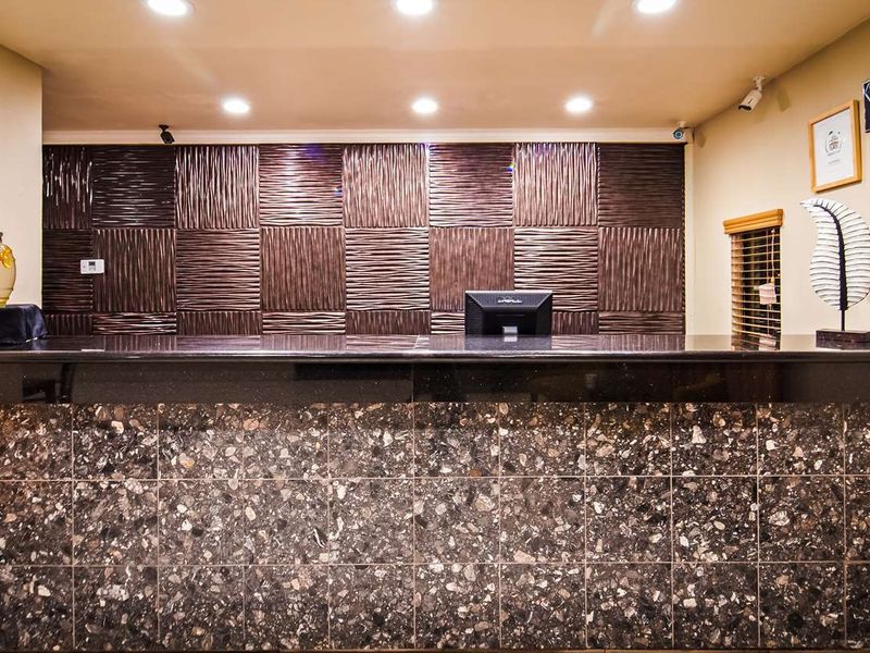 Hotel Photo 12