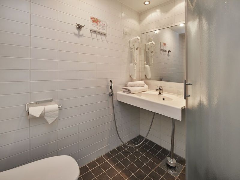 Hotel Photo 12