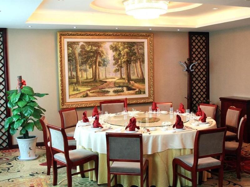 Hotel Photo 12