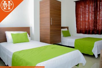 Hotel Metropolitana Plaza