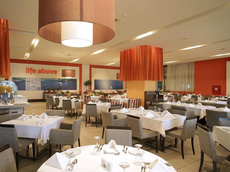 Hotel Photo 12