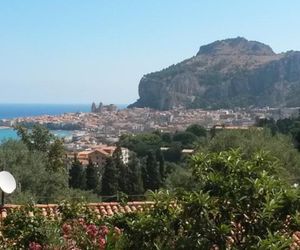 IL PAVONE Cefalu Italy