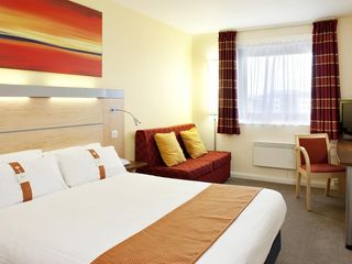 Фото отеля Holiday Inn Express Dundee, an IHG Hotel