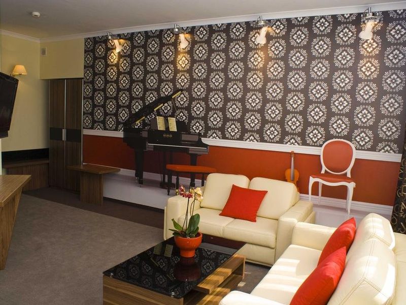 Hotel Photo 9