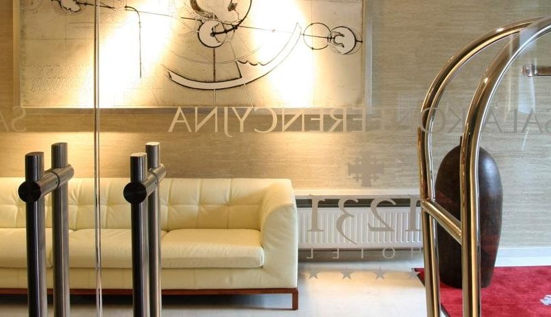 Hotel Photo 8