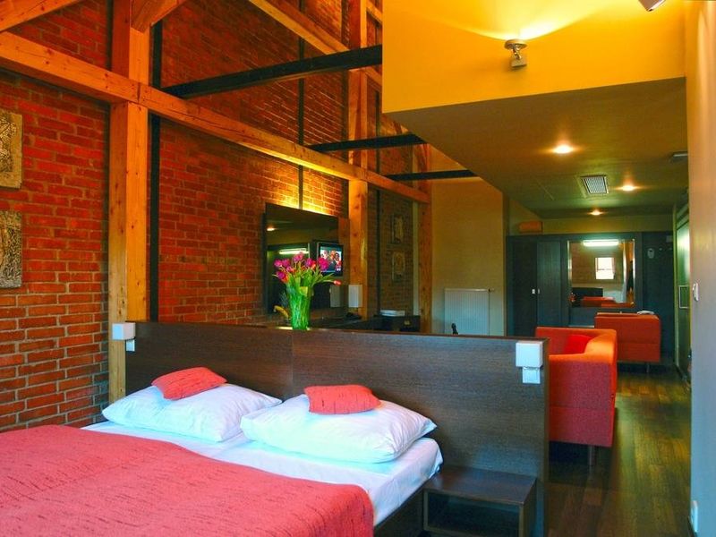 Hotel Photo 6