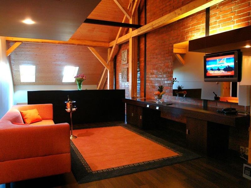 Hotel Photo 10