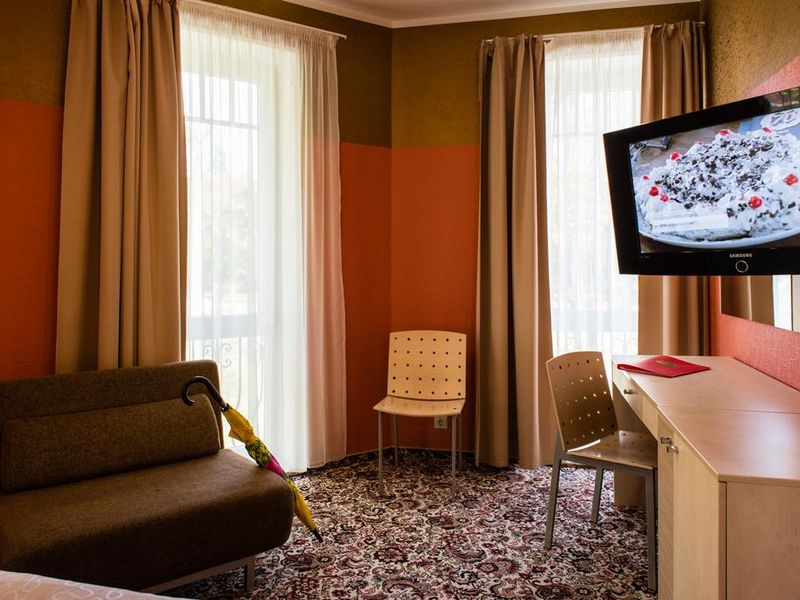 Hotel Photo 6