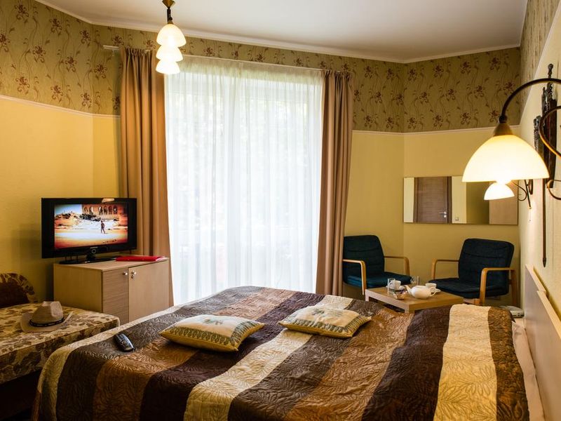 Hotel Photo 7