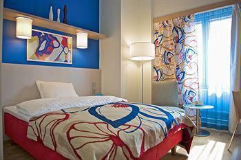 Hotel Photo 8
