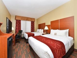 Фото отеля Holiday Inn Express & Suites - Santa Fe, an IHG Hotel