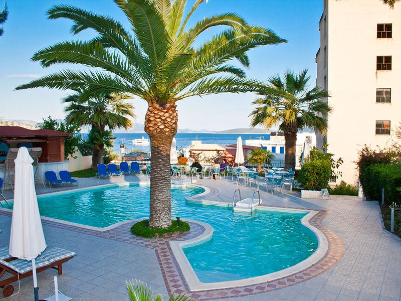 Hotel Photo 1