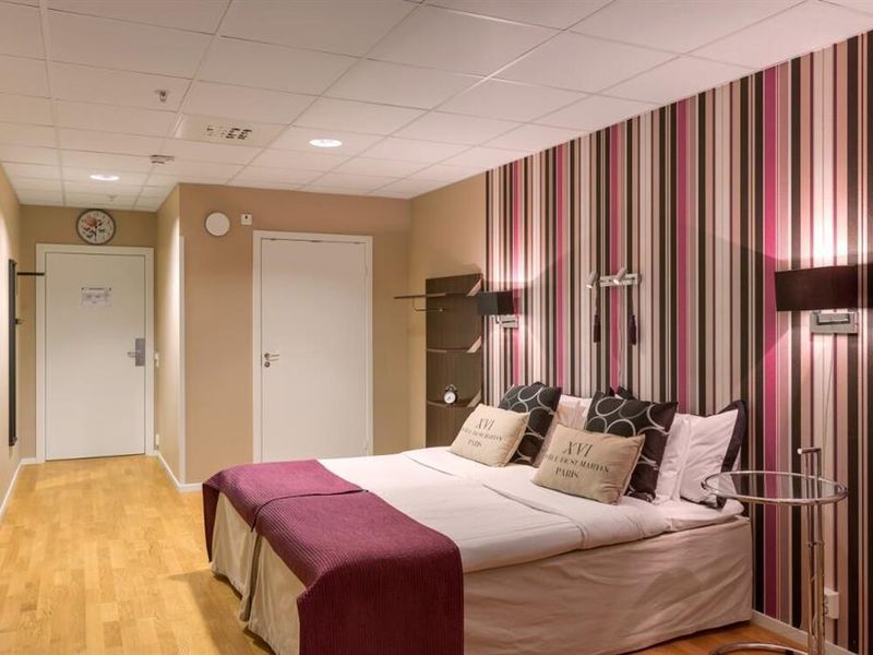 Hotel Photo 1