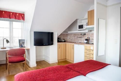 Hotel Photo 6