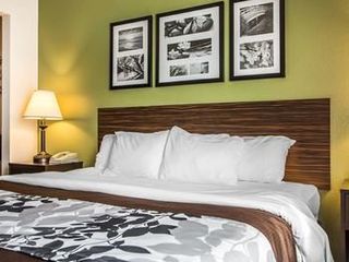 Фото отеля Sleep Inn & Suites Wisconsin Rapids
