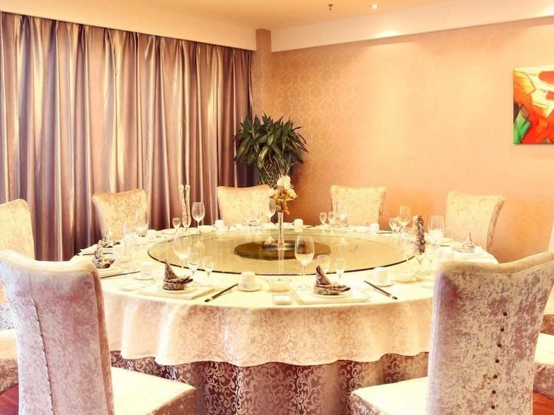 Hotel Photo 12