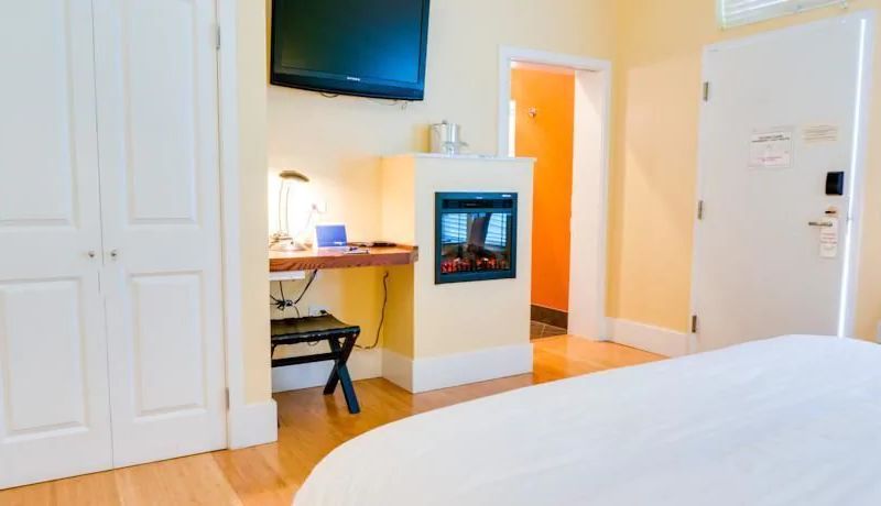 Hotel Photo 8