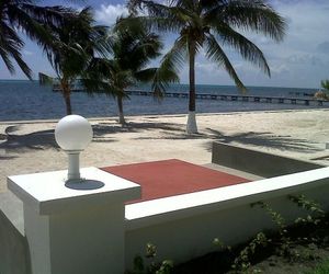 La Voile Rouge San Pedro Belize