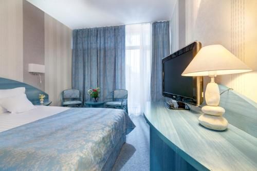 Hotel Photo 1