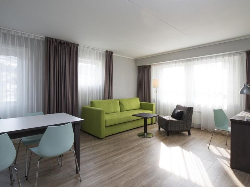 Hotel Photo 6