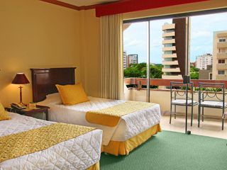 Фото отеля Yotau All Suites Hotel