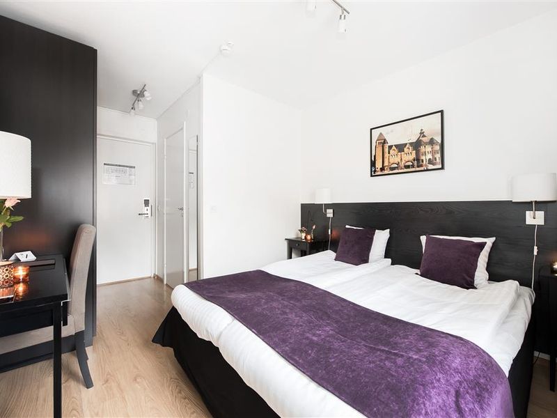Hotel Photo 1