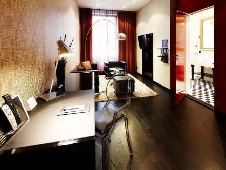 Hotel Photo 6