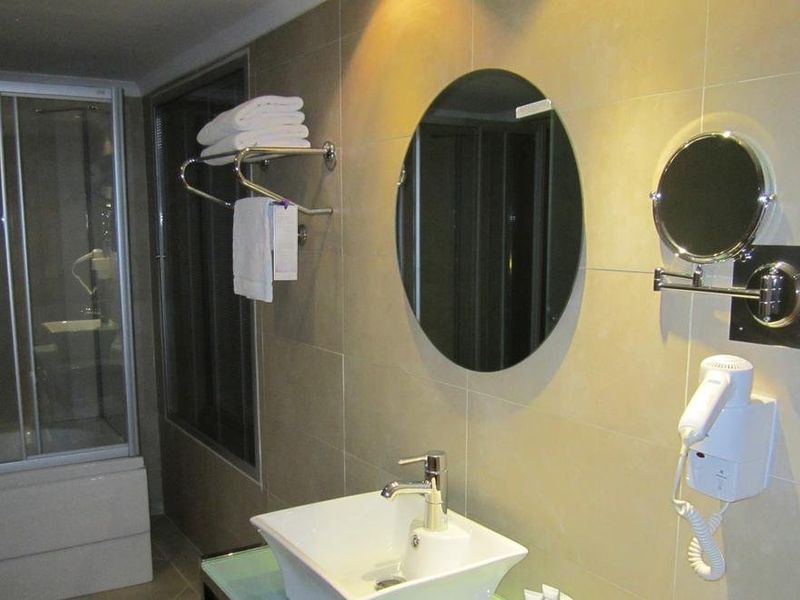 Hotel Photo 13