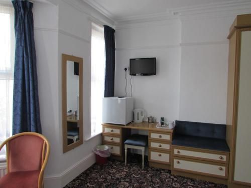 Hotel Photo 12