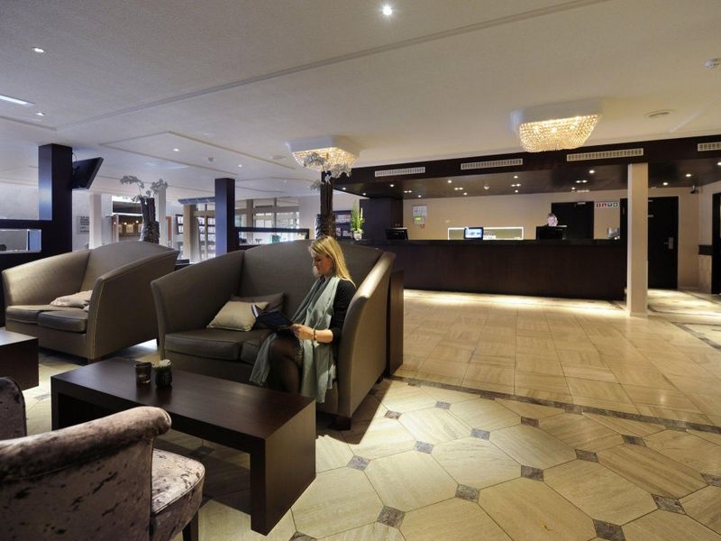 Hotel Photo 6