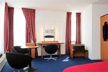 Hotel Photo 7