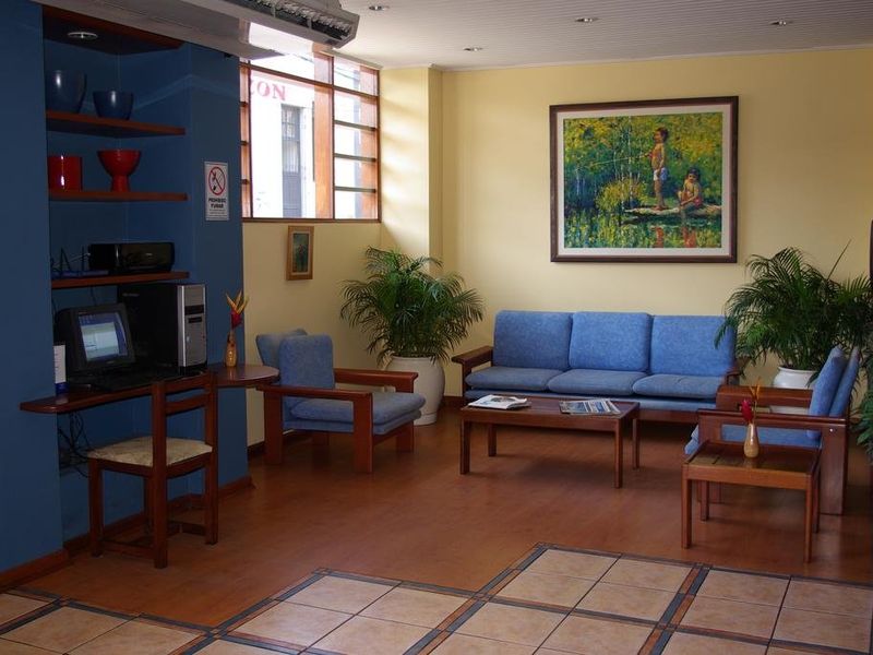 Hotel Photo 12